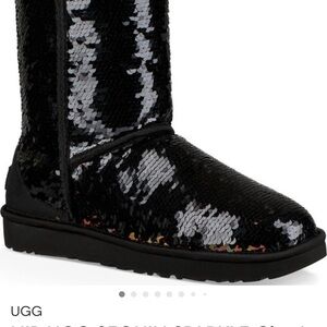 UGG Australia Classic Short Black Sequined Boots Sz 8